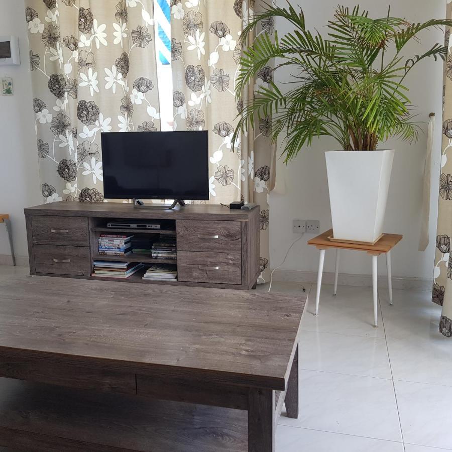 Peaceful Townhouse With Private Pool Near The Sea Διαμέρισμα Πάφος Εξωτερικό φωτογραφία