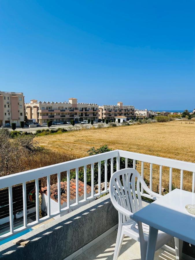 Peaceful Townhouse With Private Pool Near The Sea Διαμέρισμα Πάφος Εξωτερικό φωτογραφία