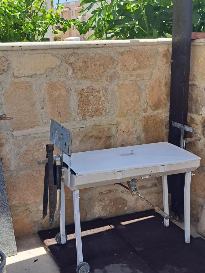 Peaceful Townhouse With Private Pool Near The Sea Διαμέρισμα Πάφος Εξωτερικό φωτογραφία