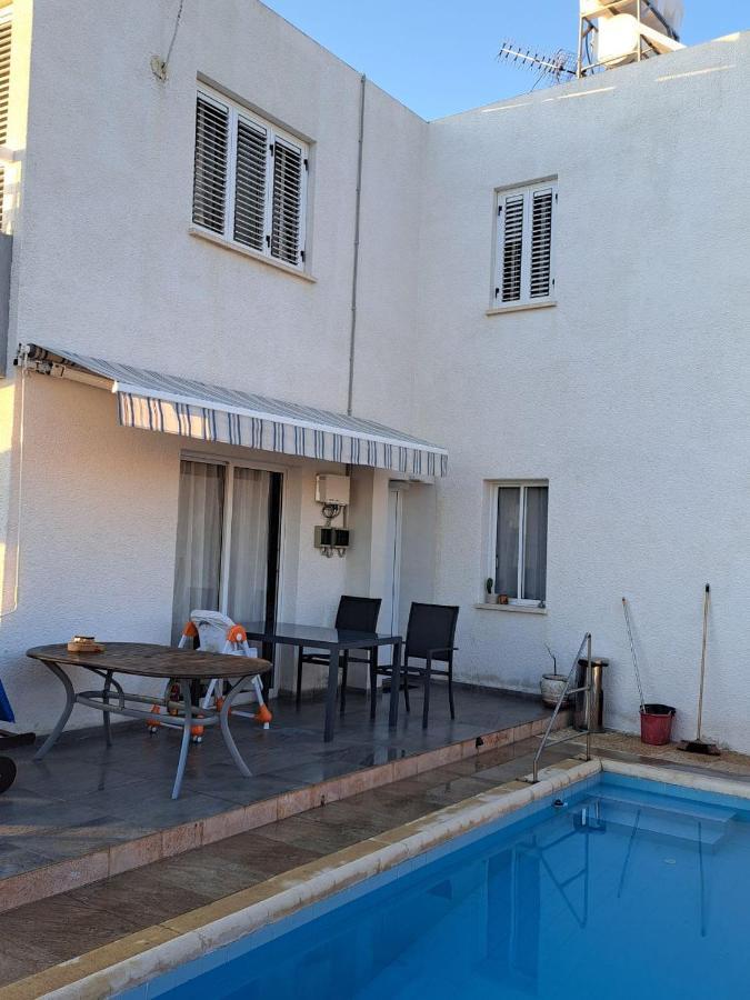 Peaceful Townhouse With Private Pool Near The Sea Διαμέρισμα Πάφος Εξωτερικό φωτογραφία