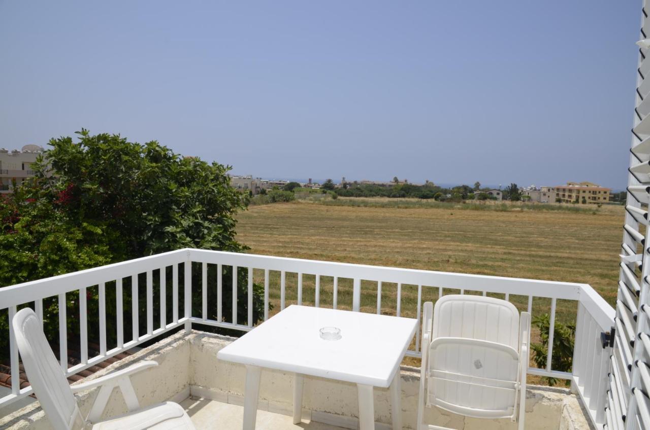 Peaceful Townhouse With Private Pool Near The Sea Διαμέρισμα Πάφος Εξωτερικό φωτογραφία
