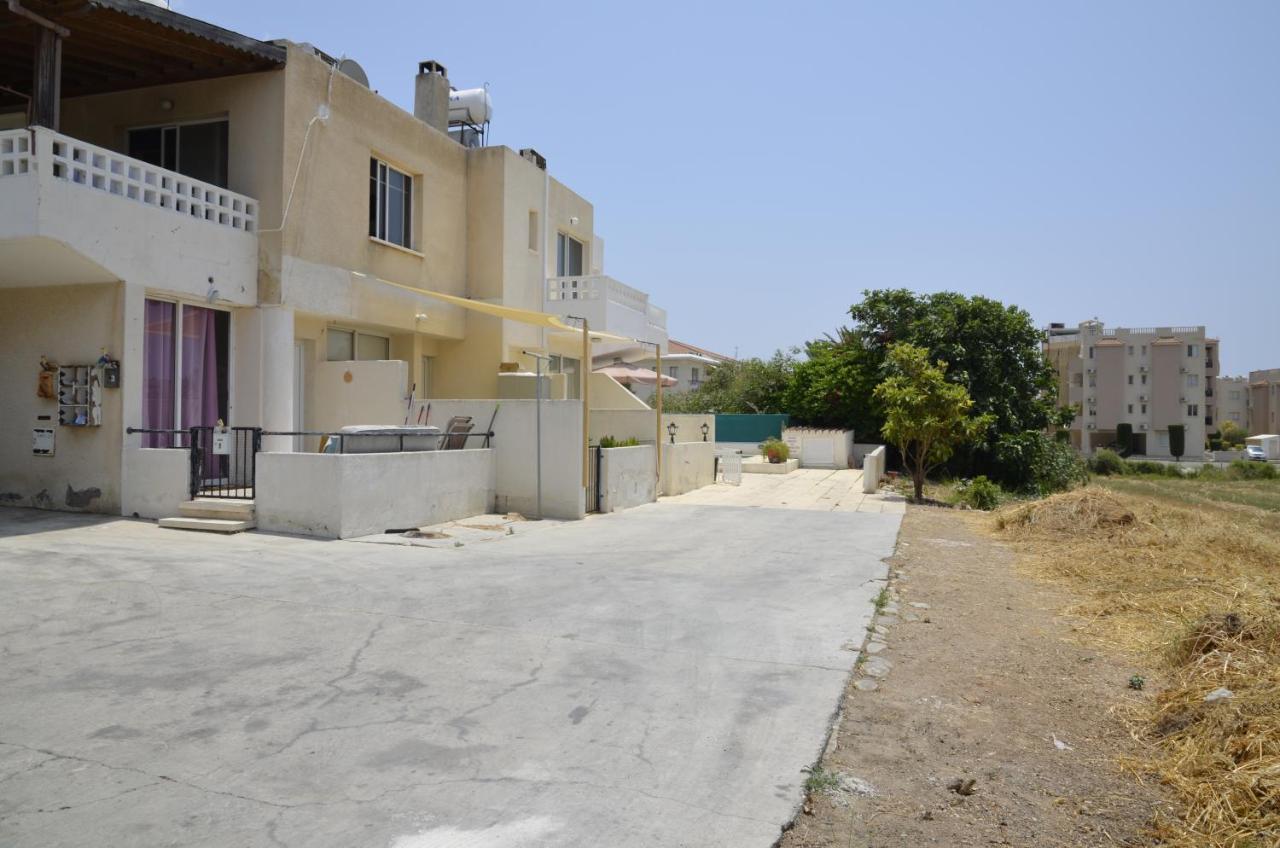 Peaceful Townhouse With Private Pool Near The Sea Διαμέρισμα Πάφος Εξωτερικό φωτογραφία